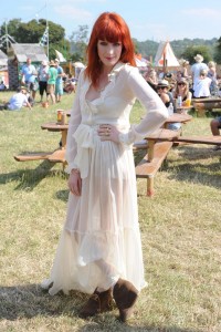 florence-welch-boho-chic