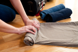 roll-your-clothes